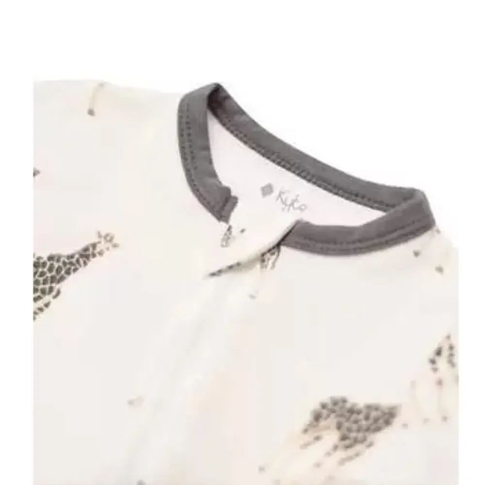 Kyte Baby White Giraffe Zippered Romper Size 12-18 M